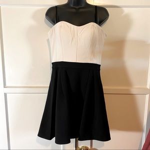 Diane von Furstenberg Cocktail Dress sz 10 NWT